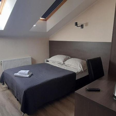 Hotel Bartnik Pszczółki Extérieur photo